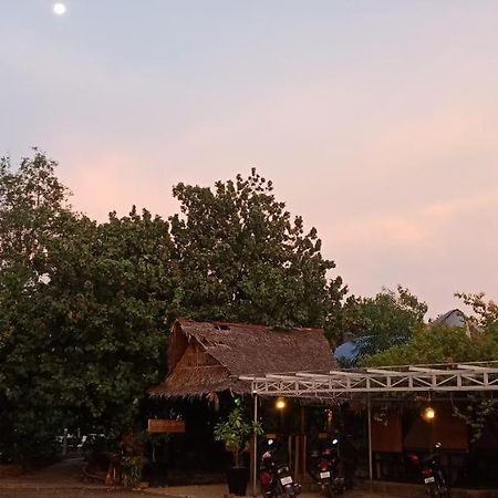 Banyan Tree Hostel カンポット エクステリア 写真