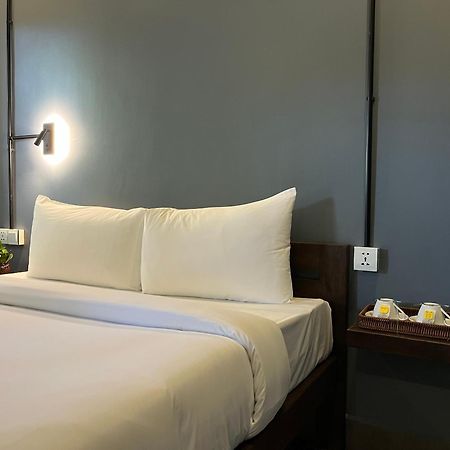 Banyan Tree Hostel カンポット エクステリア 写真