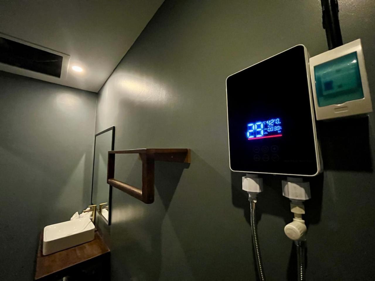 Banyan Tree Hostel カンポット エクステリア 写真