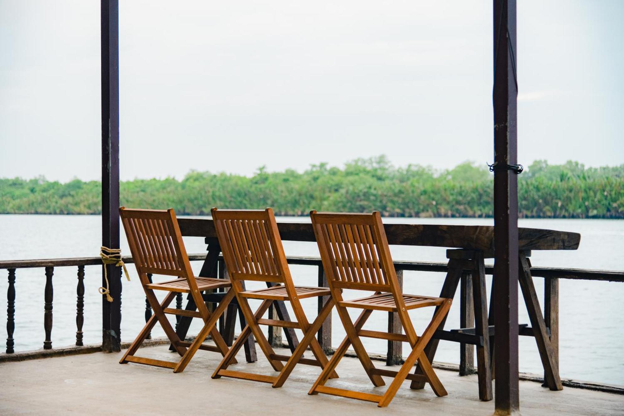Banyan Tree Hostel カンポット エクステリア 写真