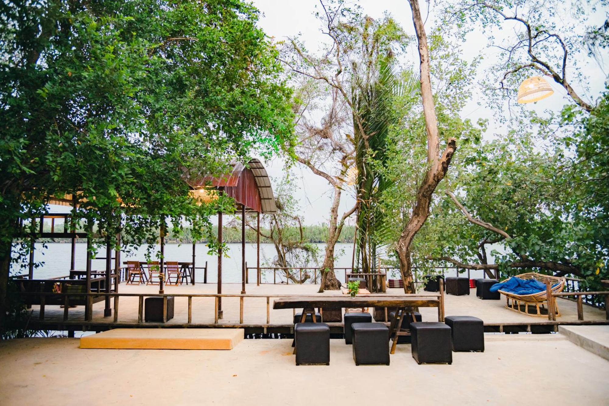 Banyan Tree Hostel カンポット エクステリア 写真