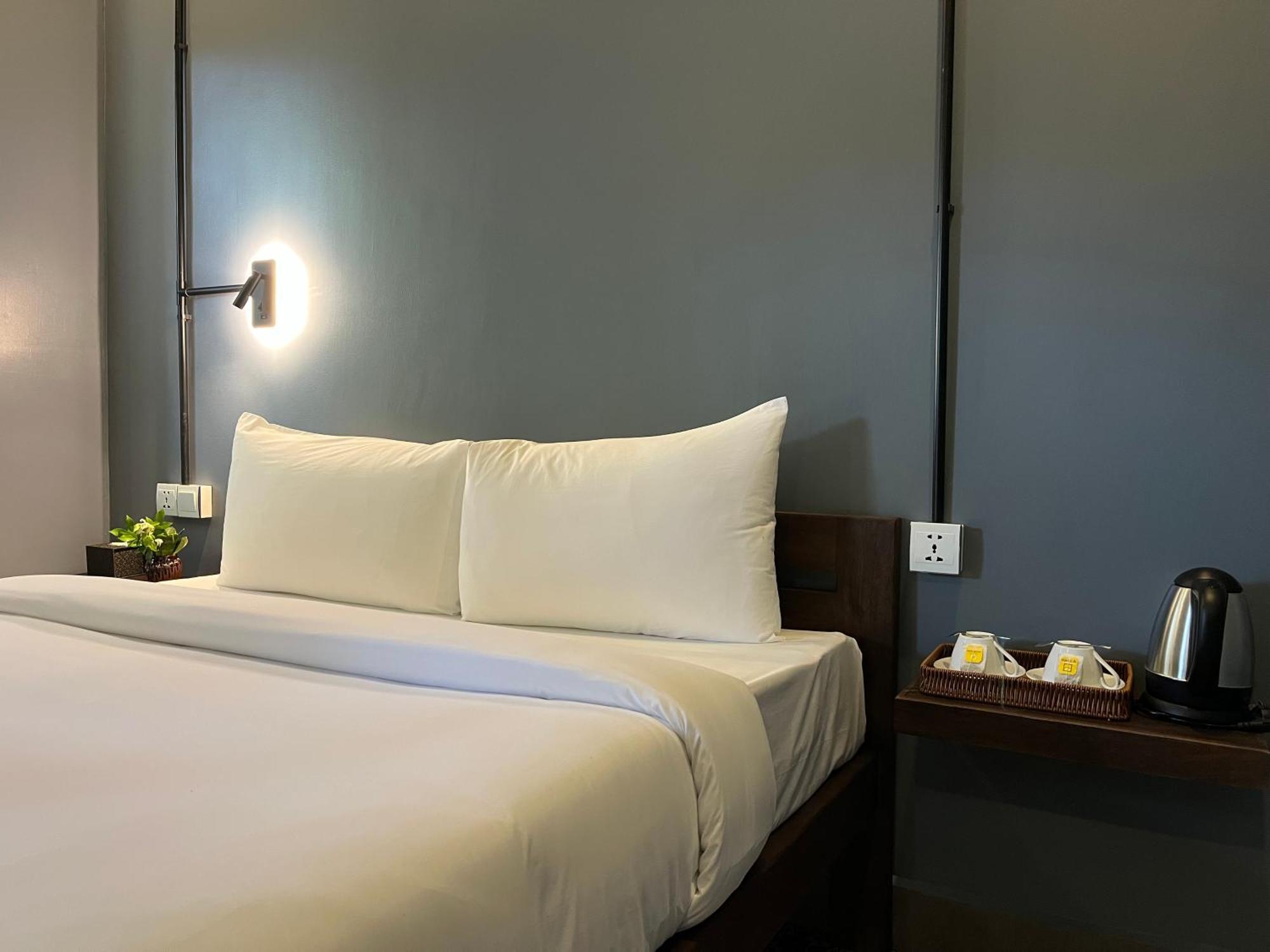 Banyan Tree Hostel カンポット エクステリア 写真